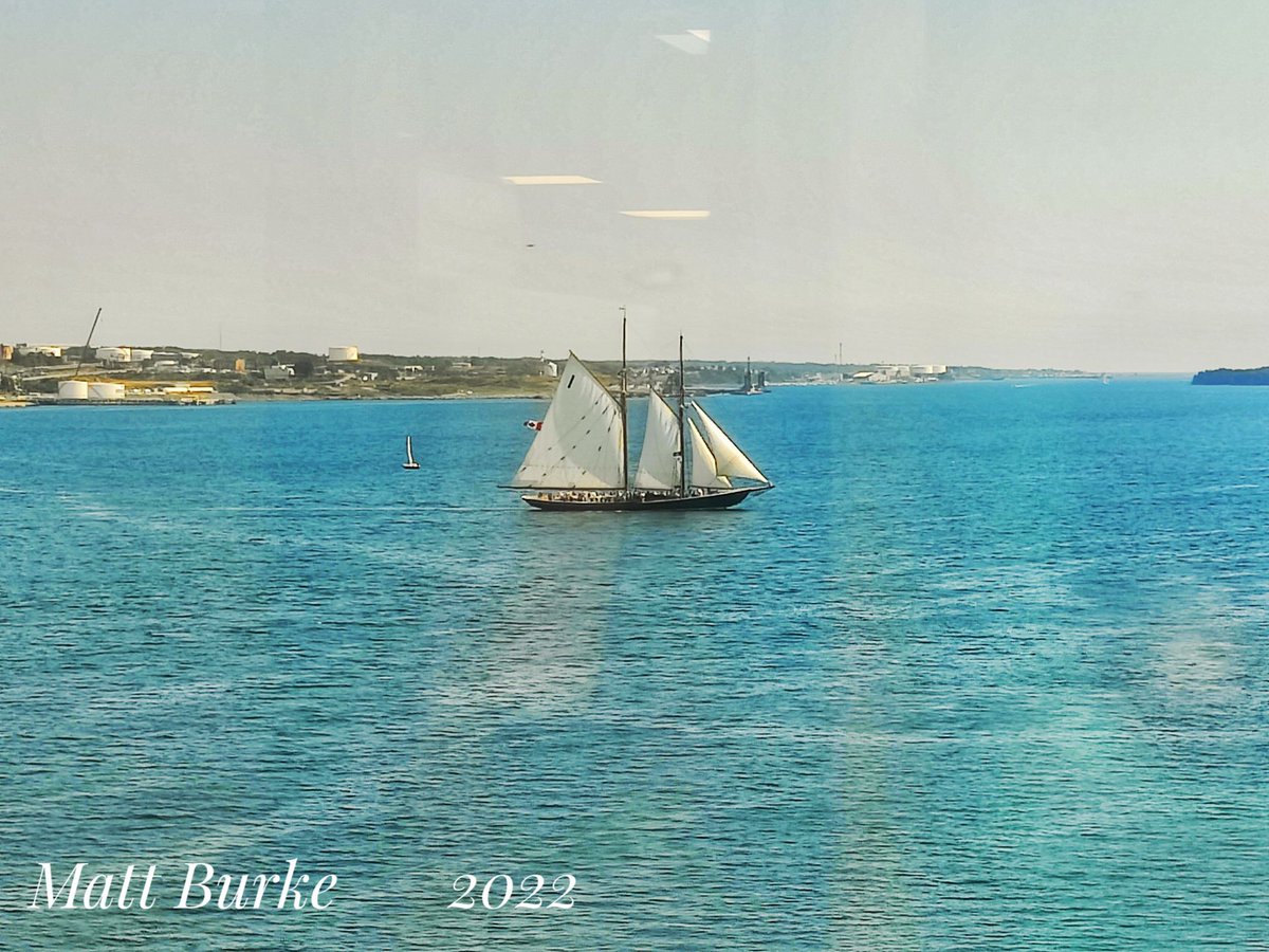 Love this #pic I took today! Wasn't planned at all but I think it's gorgeous. #photooftheday #photographer #photograghy #ocean #Halifax #boatlife