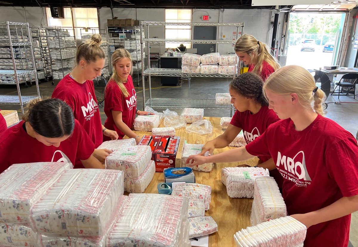 We had a blast volunteering today at the St. Louis Area Diaper Bank for MRO Day!

#MRO22