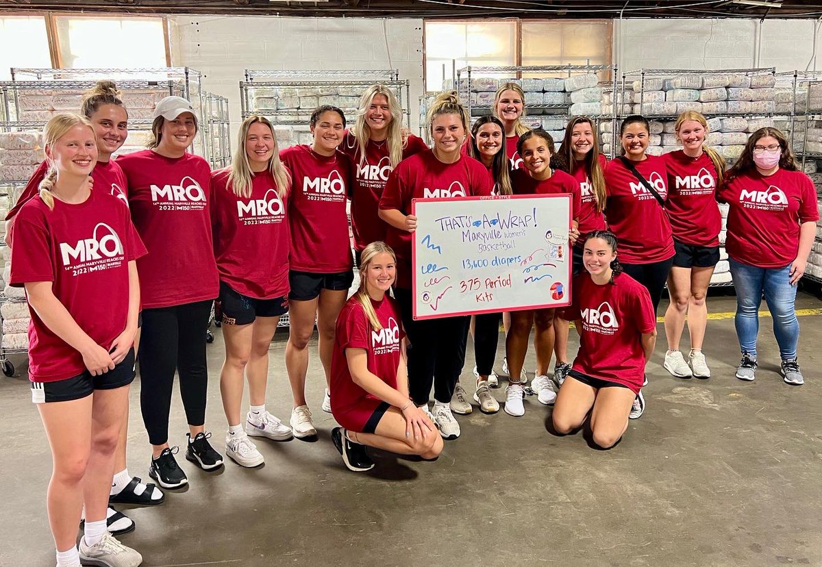 MaryvilleWBB's tweet photo. We had a blast volunteering today at the St. Louis Area Diaper Bank for MRO Day!
#MRO22 https://t.co/nSJa7Xoud8