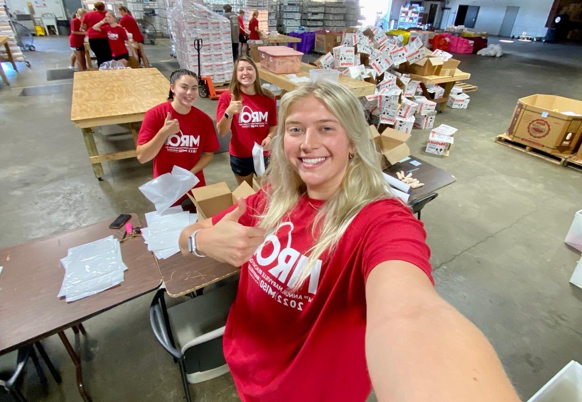 MaryvilleWBB's tweet photo. We had a blast volunteering today at the St. Louis Area Diaper Bank for MRO Day!
#MRO22 https://t.co/nSJa7Xoud8