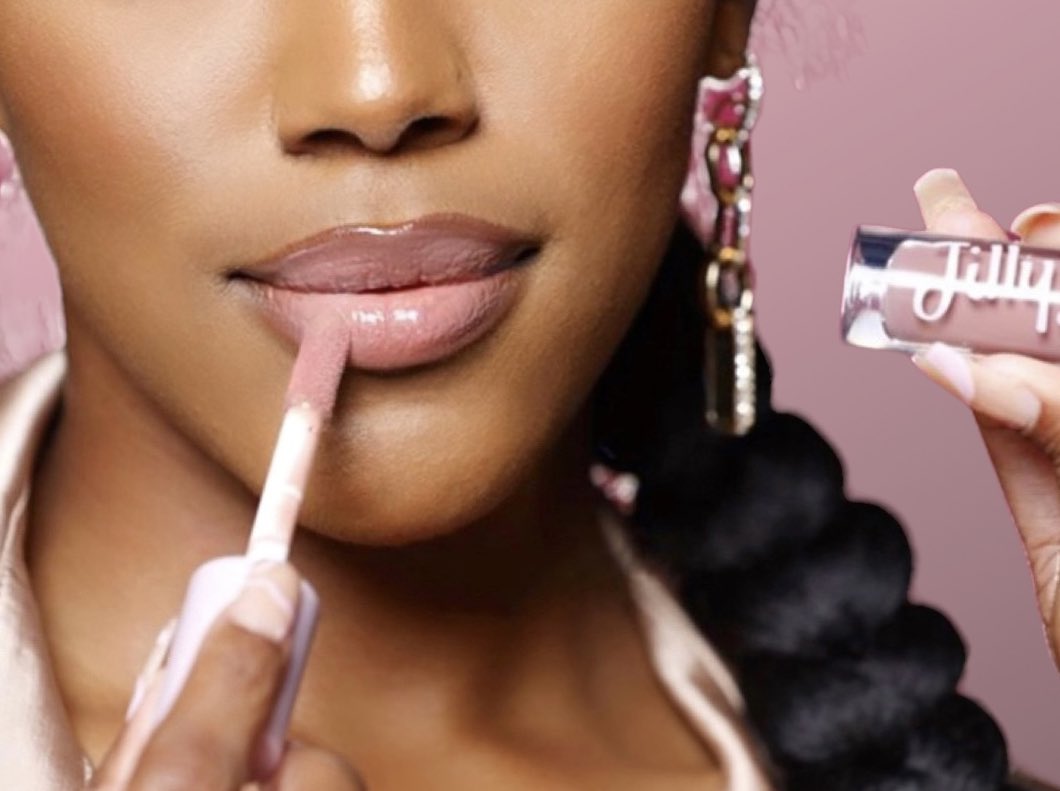 JillyBCosmetics's tweet photo. The gloss you didn’t know you needed! 1991 is one of our bestselling lipglosses. 

Who’s grabbing this shade? https://t.co/EhNGKnirbj