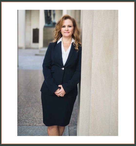 SStriblingMS's tweet photo. Meet team member Jeanette Cox.  She works w/clients domestically &amp; internationally w/ a keen interest in helping the next generation understand their financial needs &amp; goals.  She &amp; her husband enjoy family time, w/ their 3 children.  https://t.co/ovYCHz1NOx  
#Pelicanbaygroup https://t.co/h7pHsjXhj6