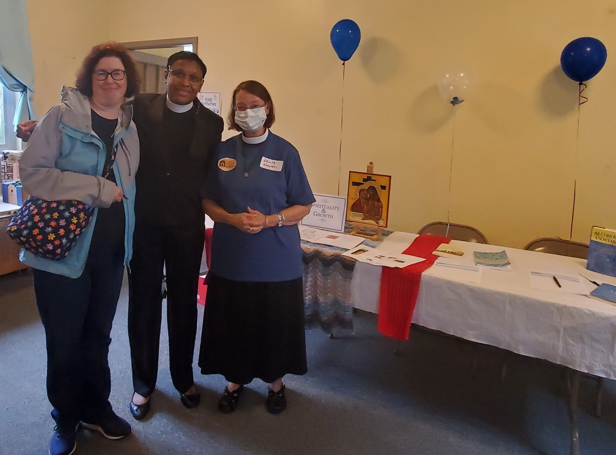 Diobeth's tweet photo. St. Barnabas Center in Kutztown, PA celebrated a grand opening with Bishop Kevin Nichols present to give remarks. The event included community partner info tables, tours, music, and food, finishing with a ribbon cutting with Kutztown's mayor. #diobeth #episcopalchurch https://t.co/UedlnVriiV