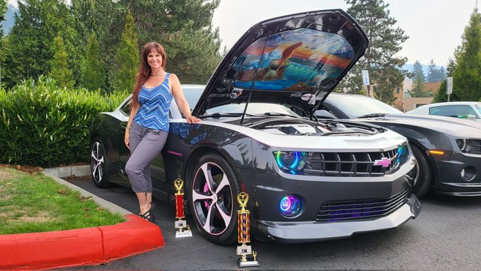 I am so amazed! Both of my cars won specialty trophies this past weekend! 😁 😎 https://t.co/D59J4k9ey