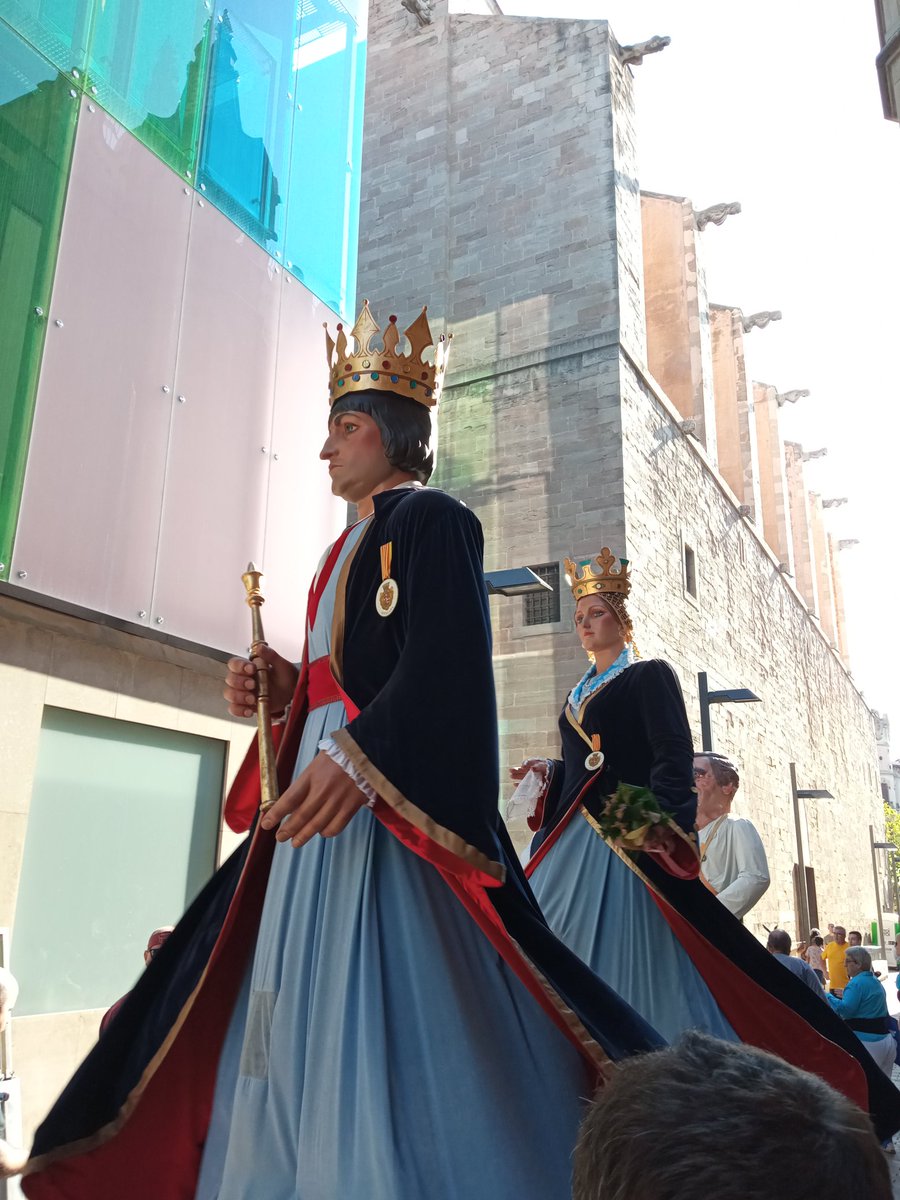 GegantC's tweet photo. Ja estan penjats tots els vídeos de la FM d'Igualada 2022!

Llista de reproducció:
https://t.co/ZVVFsm7GtW https://t.co/4xV93gZpo2