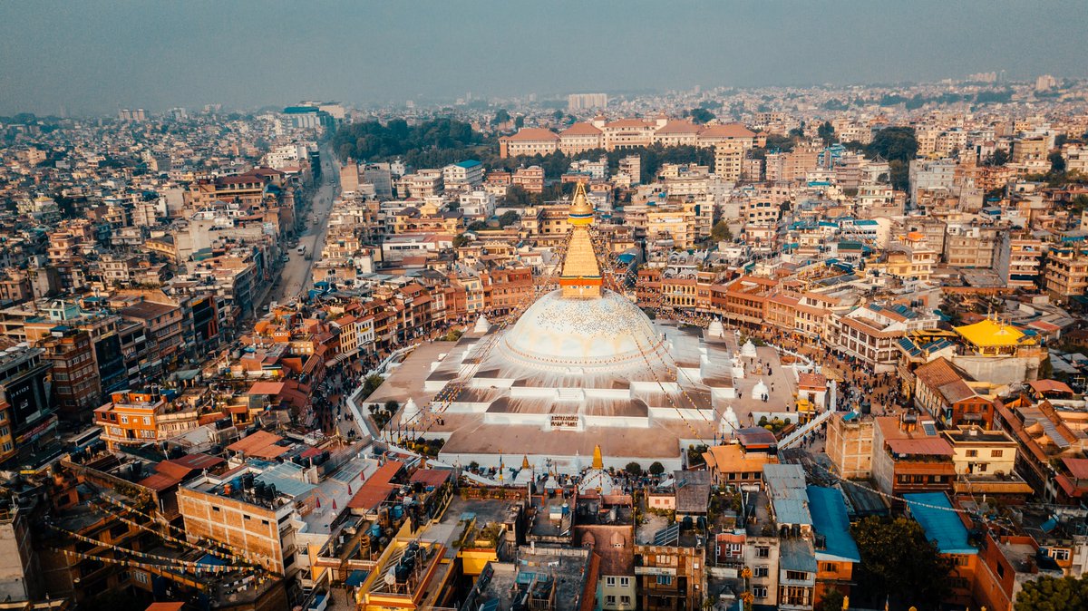 UKlYOYUGEN's tweet photo. This page never does their research..like this isn't even Nepal.

Here are some architectural examples from Nepal:
- Kathmandu Darbar square
- Swayambhunath
- Boudhanath stupa
- Janaki Mandir https://t.co/nyz0TxtLd2