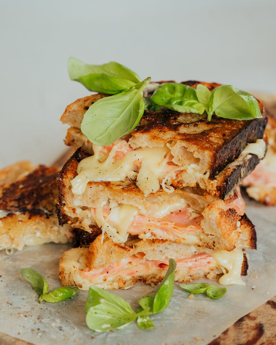 To celebrate our award-winning grass-fed Garlic &amp; Chives 10 Star Butter, we’re dishing up some delicious inspiration with it this week! 🍽️

First up, Garlic Butter Grilled Cheese Sandwiches! 🥪