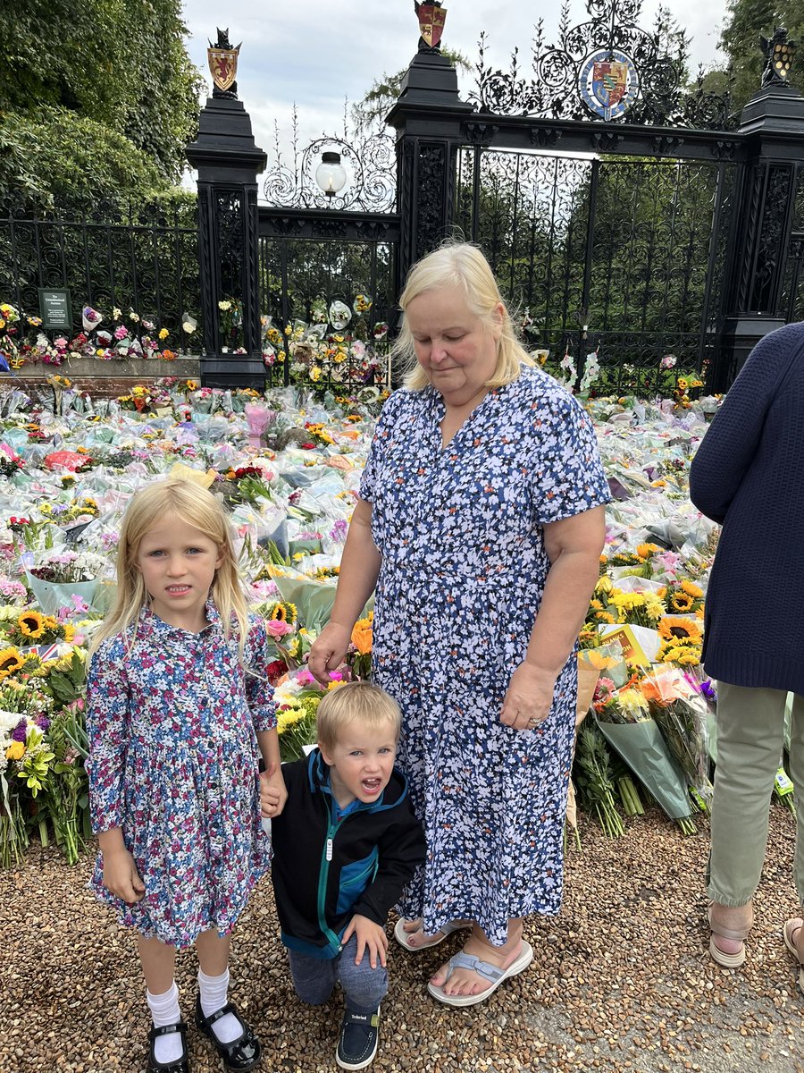 Housdini tweet media