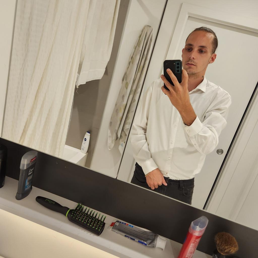 nickdoobs44's tweet photo. #NewProfilePic https://t.co/CMq82sdLNW