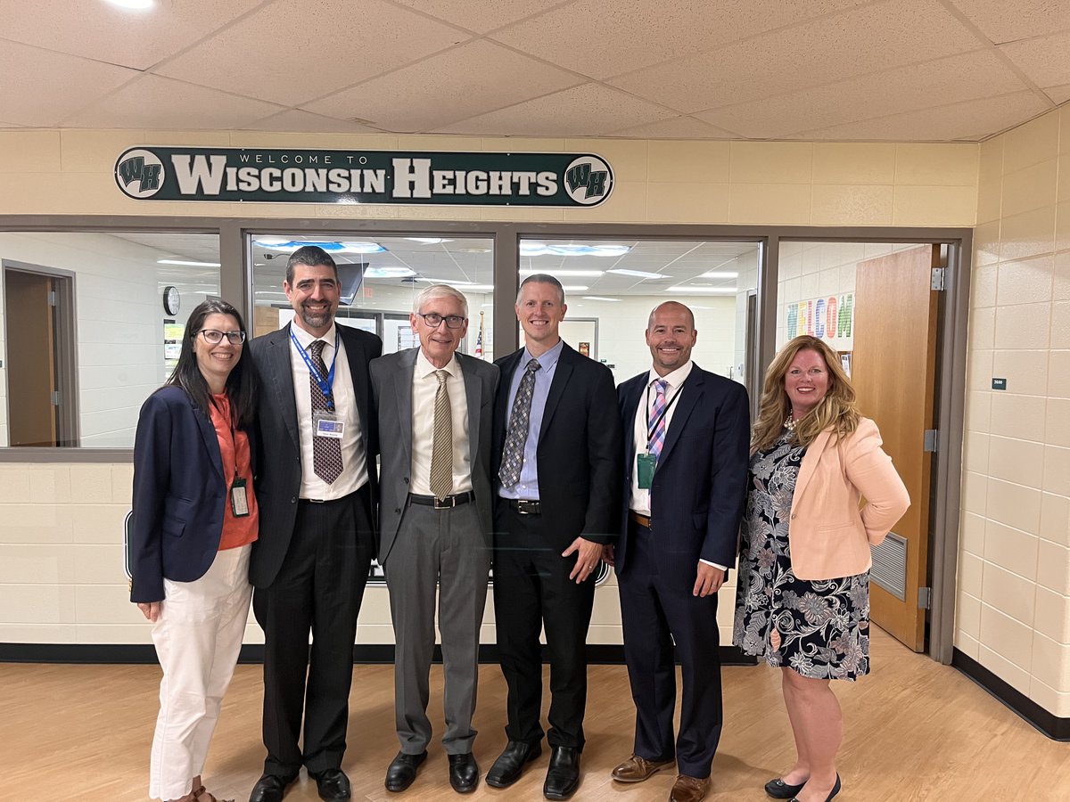 whsd_supt's tweet photo. Thanks to our partner districts for helping to make this happen. Together, we are better! #VanguardPride https://t.co/xnBNtBStaP