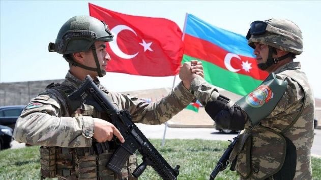 LifeAtGaza's tweet photo. Turkish army is always standing with it's brotherhood countries. Thankyou #Turkey Army. 🇹🇷🤝🇦🇿

#Azerbaijan #Armenia https://t.co/xAKQ5LXnnZ
