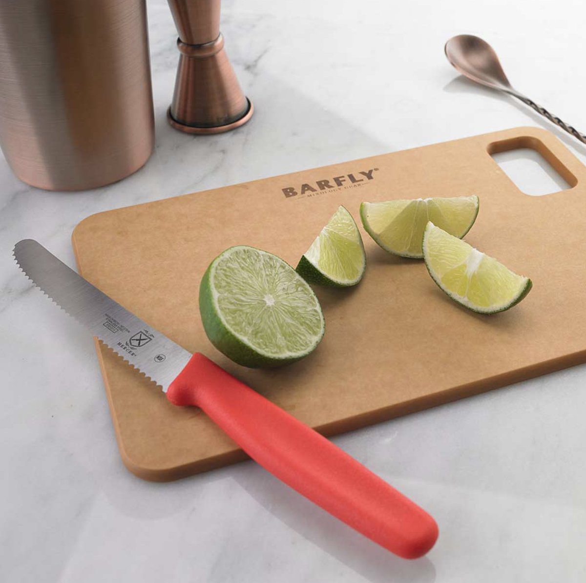 Midwestassoc's tweet photo. The Bar Board by @barflybymercer is the ideal size for cutting fruit and prepping garnishes for cocktails. Plus, it's thin profile and light weight are perfect to move wherever you need to work! #barfly #barflybymercer #mercer #mercerculinary https://t.co/yBGOpIR3q1