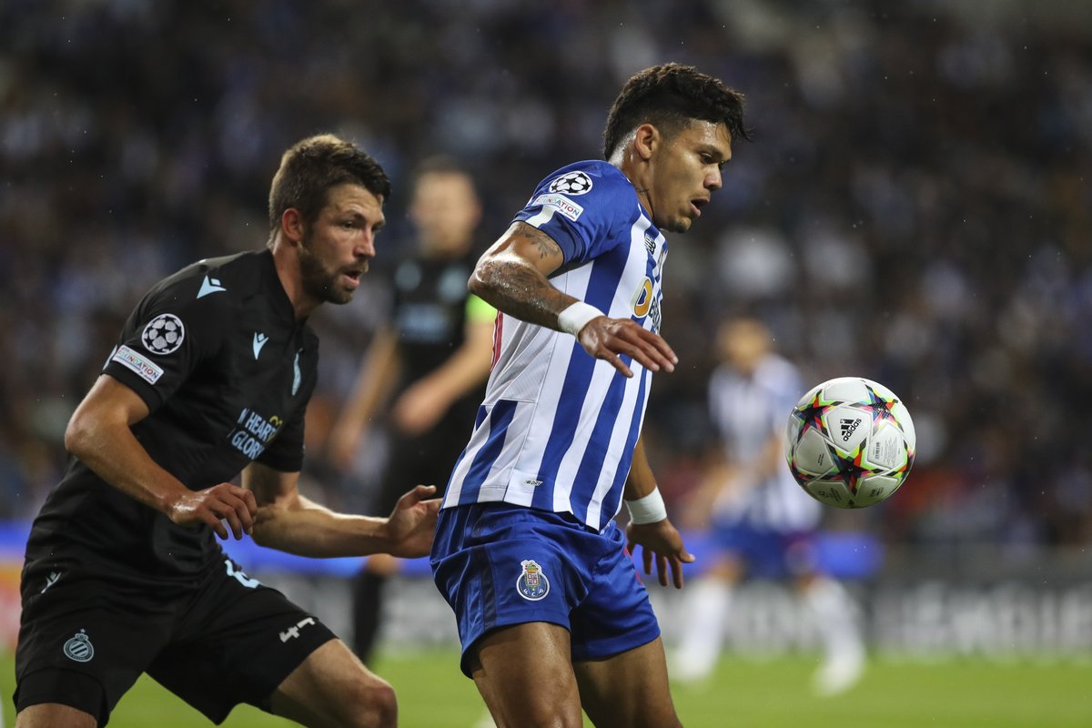 sport's tweet photo. #UCL 🏆
Así terminó el resto de los partidos que se jugaban a las 21h ⤵️
#LIVAJA 2️⃣-1️⃣
#FCPCBKV 0️⃣-4️⃣
#OMSGE 0️⃣-1️⃣ https://t.co/QyMpf3ydPb