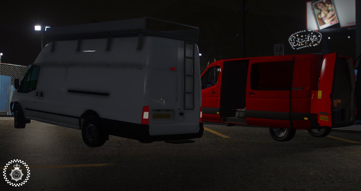 WLRPC_MO7's tweet photo. 2 TSG deployed in a heights capacity to aid ERPT by accessing the rooftop of a building. After liaising with the on scene mental health tac-ad, TSG officers successfully facilitated his removal ensuring that he could not cause harm to himself or others.
#WLRPC #fictional #U210 https://t.co/M5ughl94Ht