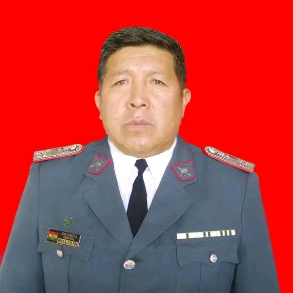 madubolivia's tweet photo. Juan torrez rodriguez https://t.co/8ai3M5mrdW