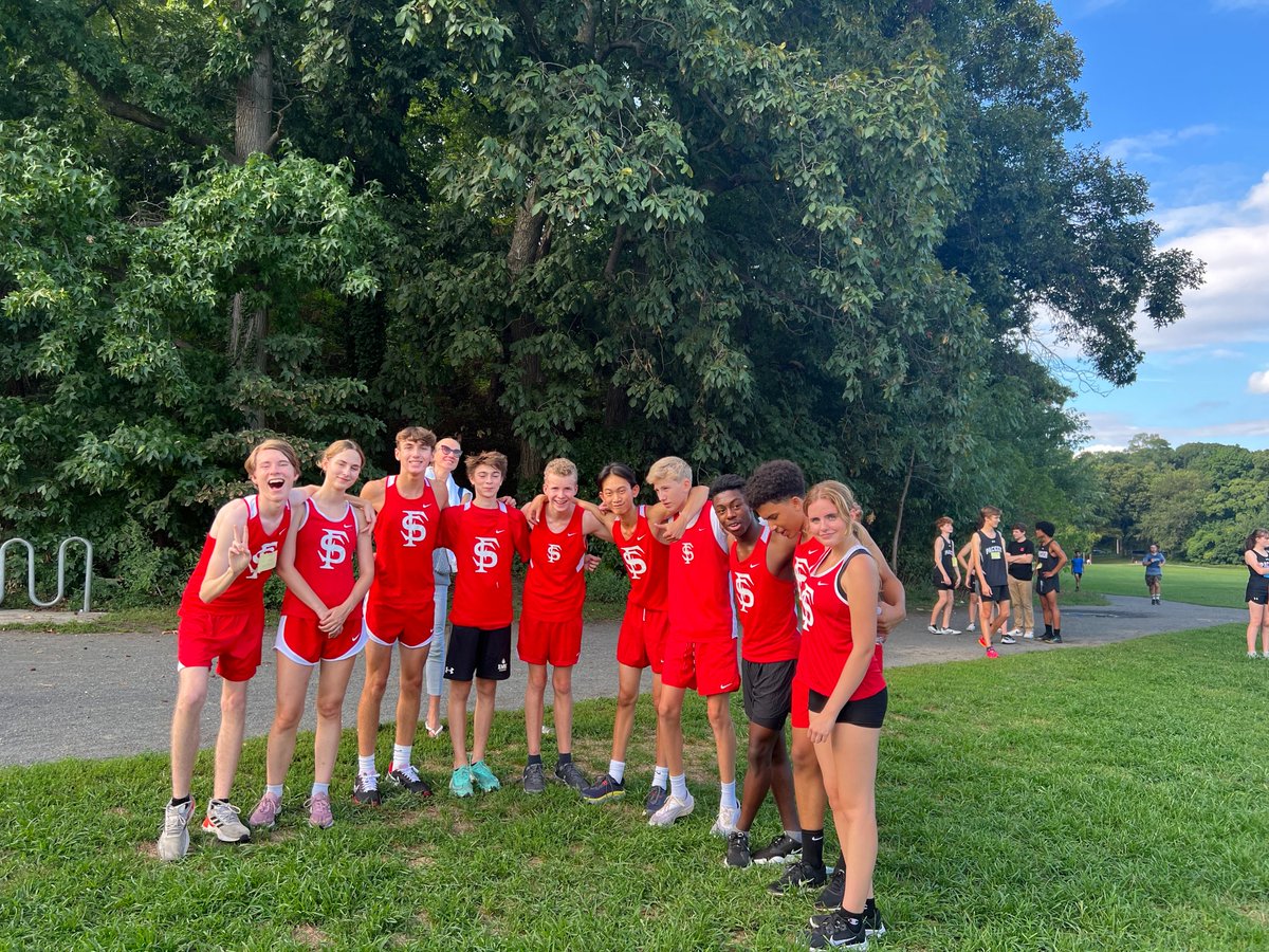 On Monday, 9/12-Boys Varsity Soccer beat Staten Island Academy 4-0 and the Cross Country Team had their first ACIS Meet at Van Cortlandt Park. #GoFSowls