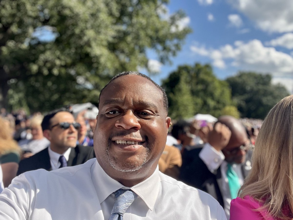 gainey_ed's tweet image. The Inflation Reduction Act will deliver for the people of @Pittsburgh by creating good-paying jobs, making our tax code fairer, and lowering costs for working families. I was honored to join @POTUS Joe Biden and mayors from across the country at The @WhiteHouse today.