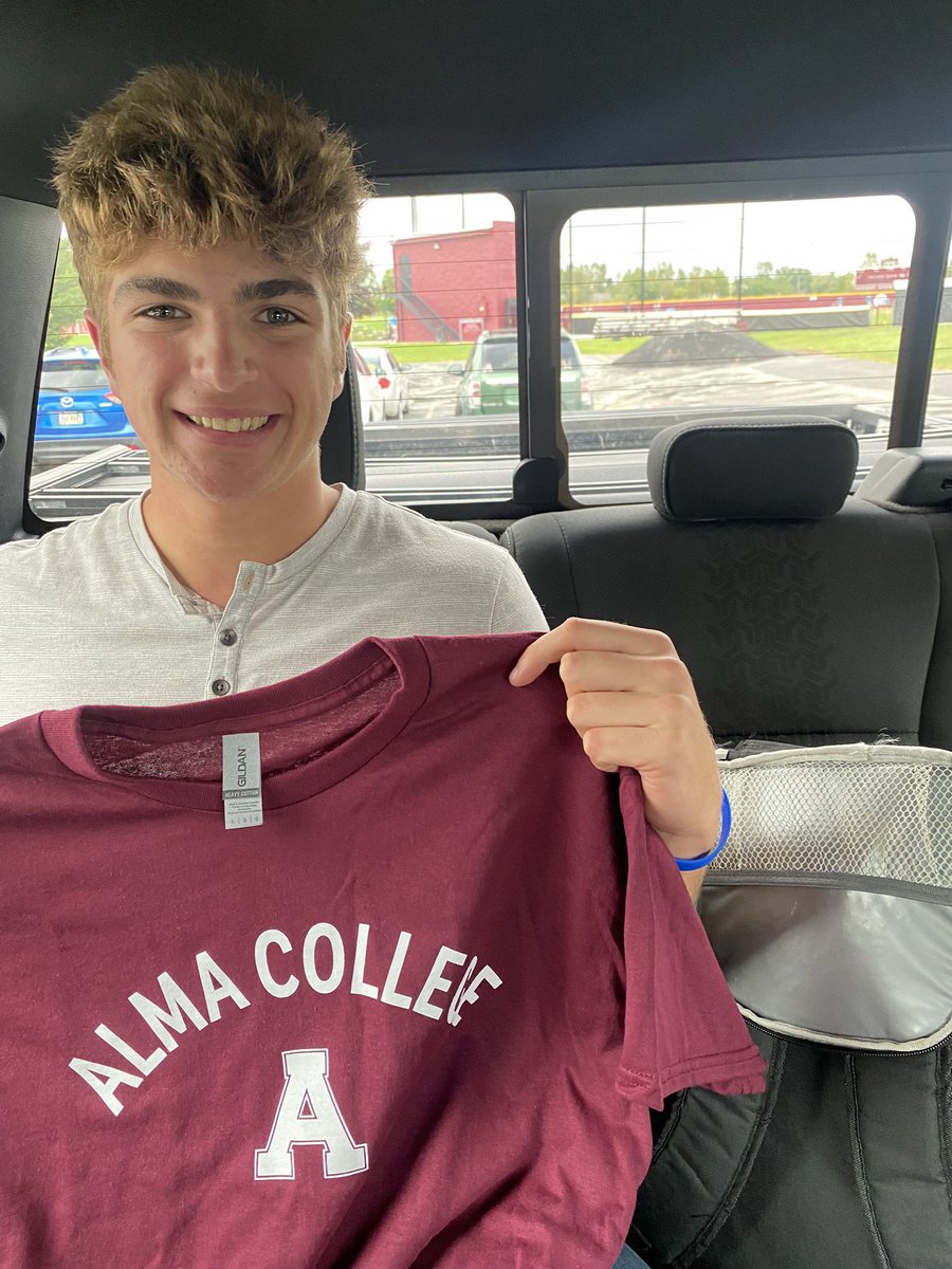 Connor Dee tweet media