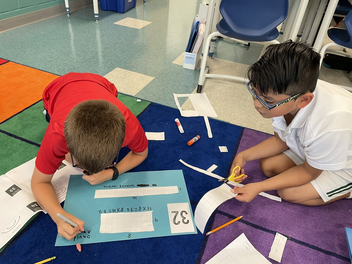 barrcaveclass's tweet photo. Creating visual models of factor pairs using manipulative tiles, grid paper, and factor โrainbows.โ Impressive group collaboration today! #bridges #multiplicativethinking #johnsonpride https://t.co/zR5jcqN6ce
