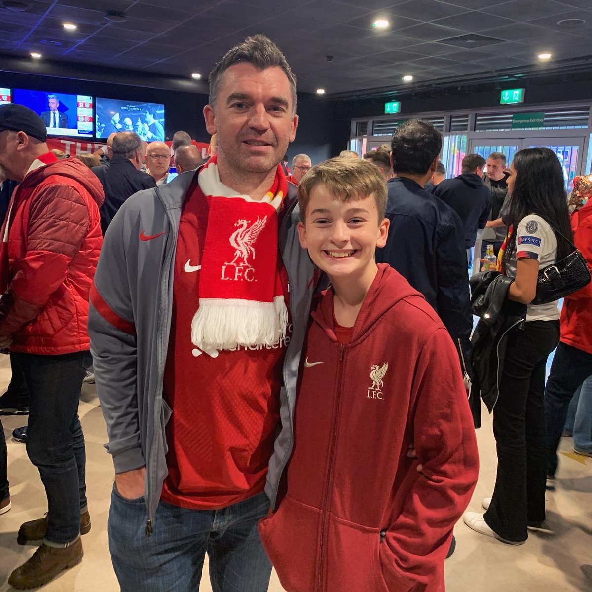 hodders80's tweet photo. European nights under the lights… 🙌🏻🏟 #YNWA #ThisMeansMore #Anfield #TheKop #Block104 #LFC https://t.co/NMOYQLnrvA