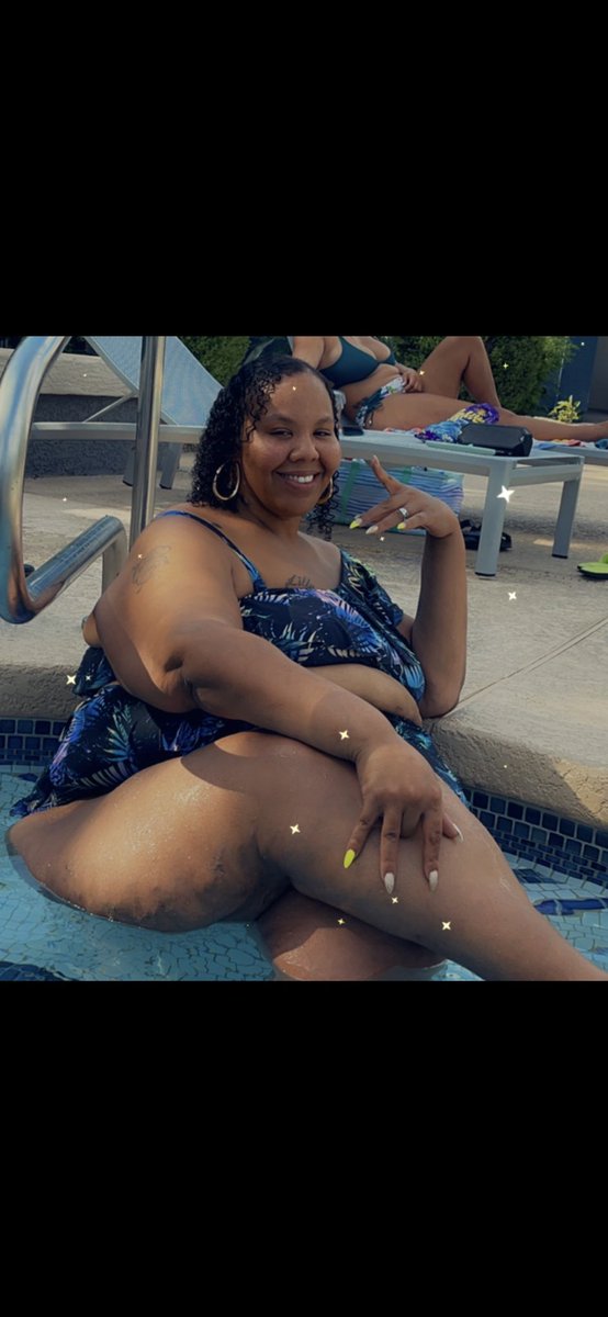 redbonessbbw's tweet photo. two piece swimsuit from #torrid addition I love the color do you? https://t.co/82yxIBzxaI