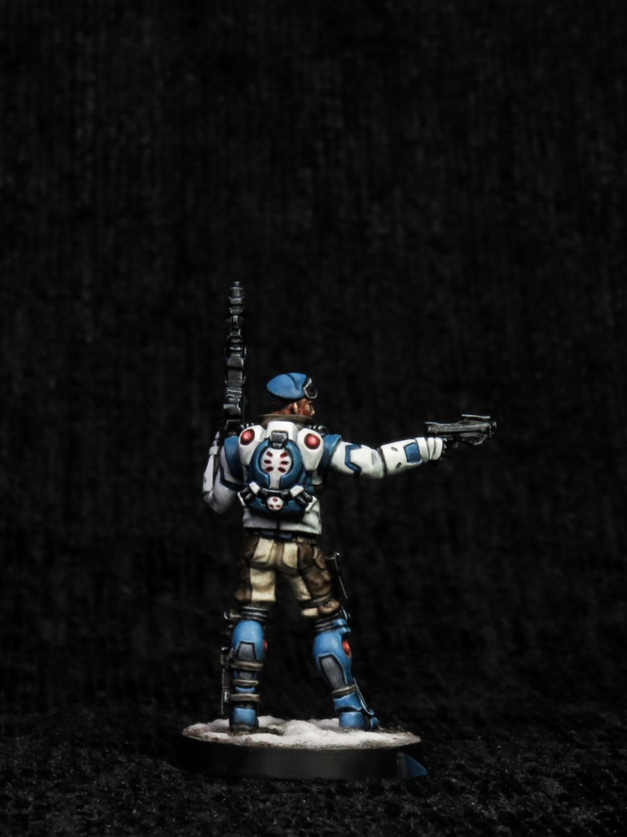 Hope4sun's tweet image. Finally started work on the #panocenia half of the #Operationkaldstrom boxset, still working on taking pics with a black background too 🤗 
Awesome miniatures from @corvusbelli_ @InfinityTheGame 

#infinitycodeone 
#N4