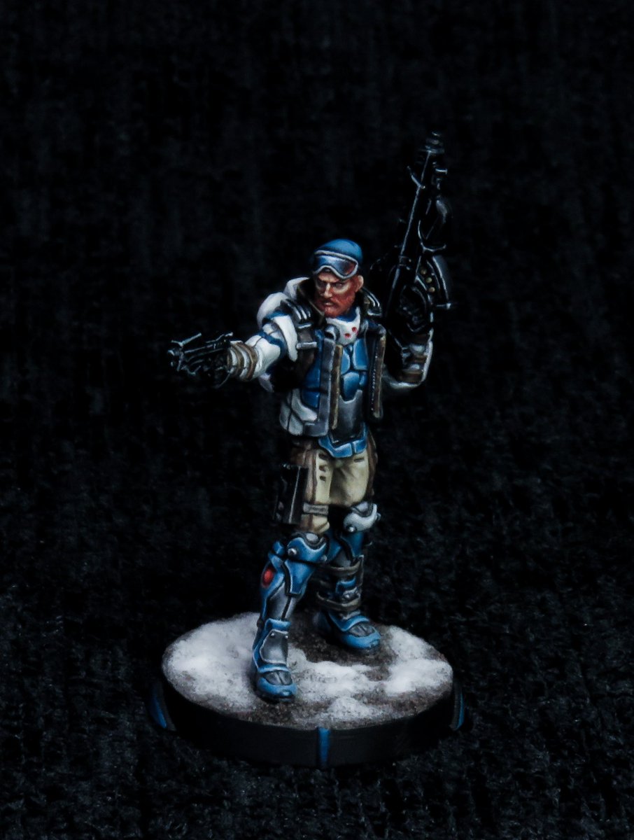 Hope4sun's tweet image. Finally started work on the #panocenia half of the #Operationkaldstrom boxset, still working on taking pics with a black background too 🤗 
Awesome miniatures from @corvusbelli_ @InfinityTheGame 

#infinitycodeone 
#N4