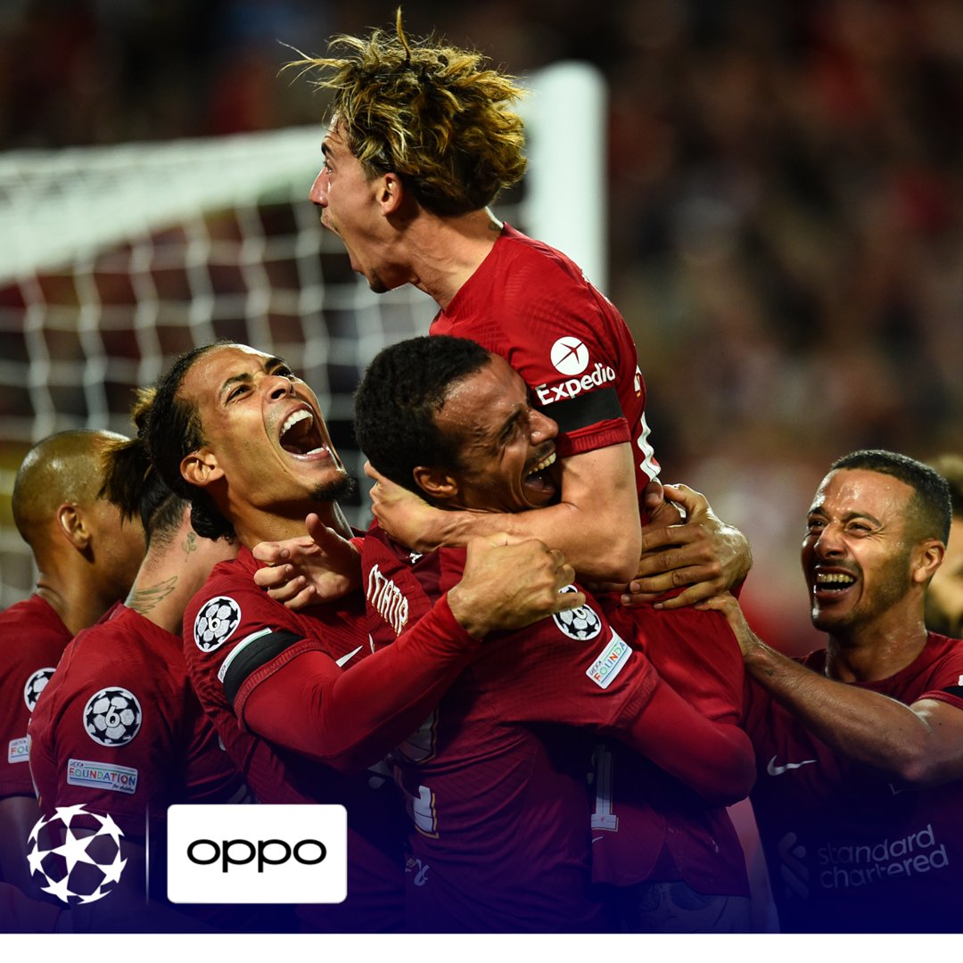 ChampionsLeague's tweet photo. What was your moment of the night? 📸🤩

#UCLshots || @oppo https://t.co/UrTBW3mheF