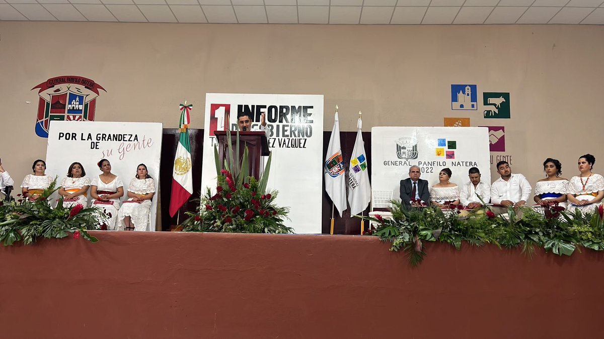 fsonduk's tweet photo. Agradezco la invitación de mi estimado amigo Freddy González Vázquez presidente de General Pánfilo Natera, un gusto poder acompañarlo a su 1er informe de actividades.
Enhorabuena y que siga el trabajo por y para nuestro querido Zacatecas. https://t.co/j7rTYJSTHV
