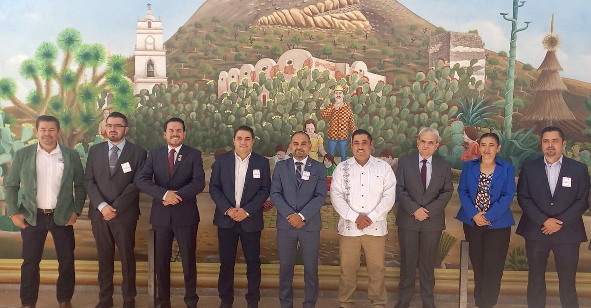 fsonduk's tweet photo. Agradezco la invitación de mi estimado amigo Freddy González Vázquez presidente de General Pánfilo Natera, un gusto poder acompañarlo a su 1er informe de actividades.
Enhorabuena y que siga el trabajo por y para nuestro querido Zacatecas. https://t.co/j7rTYJSTHV