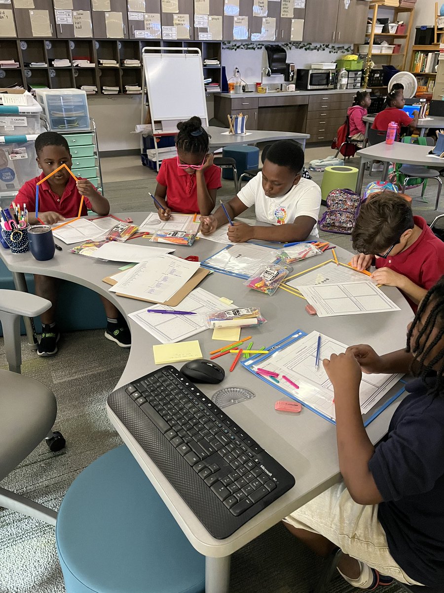 MathinThePark's tweet image. Our 2nd grade @LandryLonghorns are busy learning about 2D geometric shapes! #shapes #geometry @Cockerhame @MathCoachMoya @ms_ochulo @