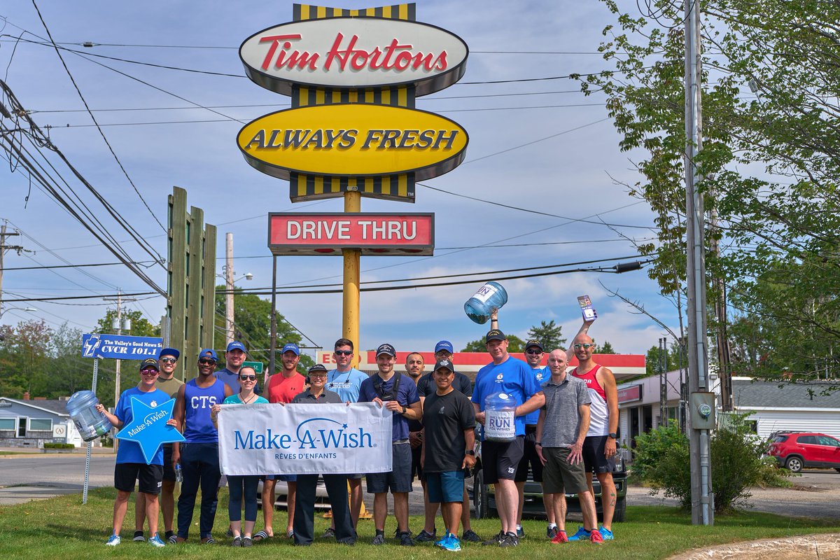AprtrPerception's tweet photo. The @MakeAWishCA #runforwishes team made it to Greenwood, NS.

Go #hmcsncsmhalifax #greenwood #novascotia https://t.co/285weTdOoX