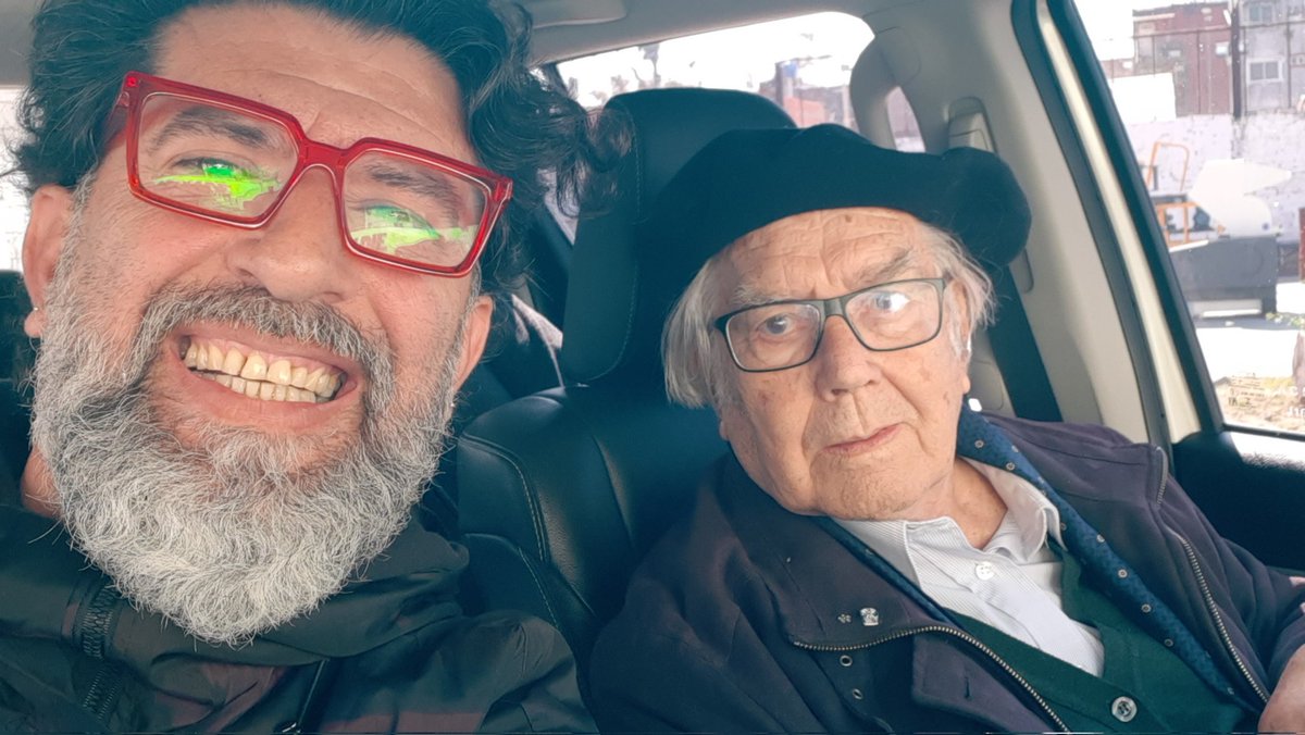 rickidelagente's tweet photo. Hoy Martes 13 del 2022 la Vida me regaló un gran Honor, llevar en su visita a Tres de Febrero al #PremioNobelDeLaPaz 
Adolfo Perez Esquivel 
Hermosa Charla, GRACIAS!!! https://t.co/Iib2WEzTG1