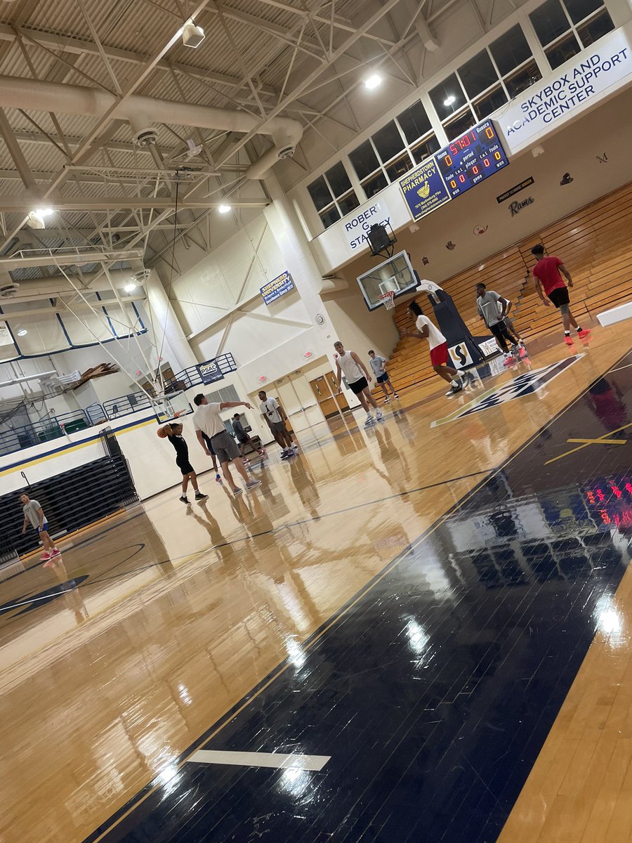 Easton Shanholtz tweet media