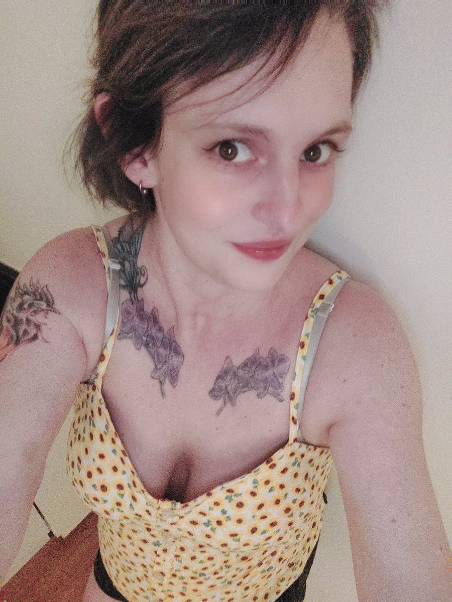 🌺Mistress Annikaah🌼 tweet media