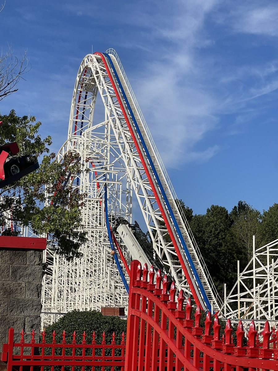 BuckeyeCoaster's tweet image. Wow! That’s my reaction to #ArieForceOne at @FunSpotAtlanta! I got to stop by &amp;amp; see the construction 🚧 progress today &amp;amp; I am beyond excited for this coaster to open! I can’t wait! #FunSpotAtlanta #FunSpotAmerica #RMC