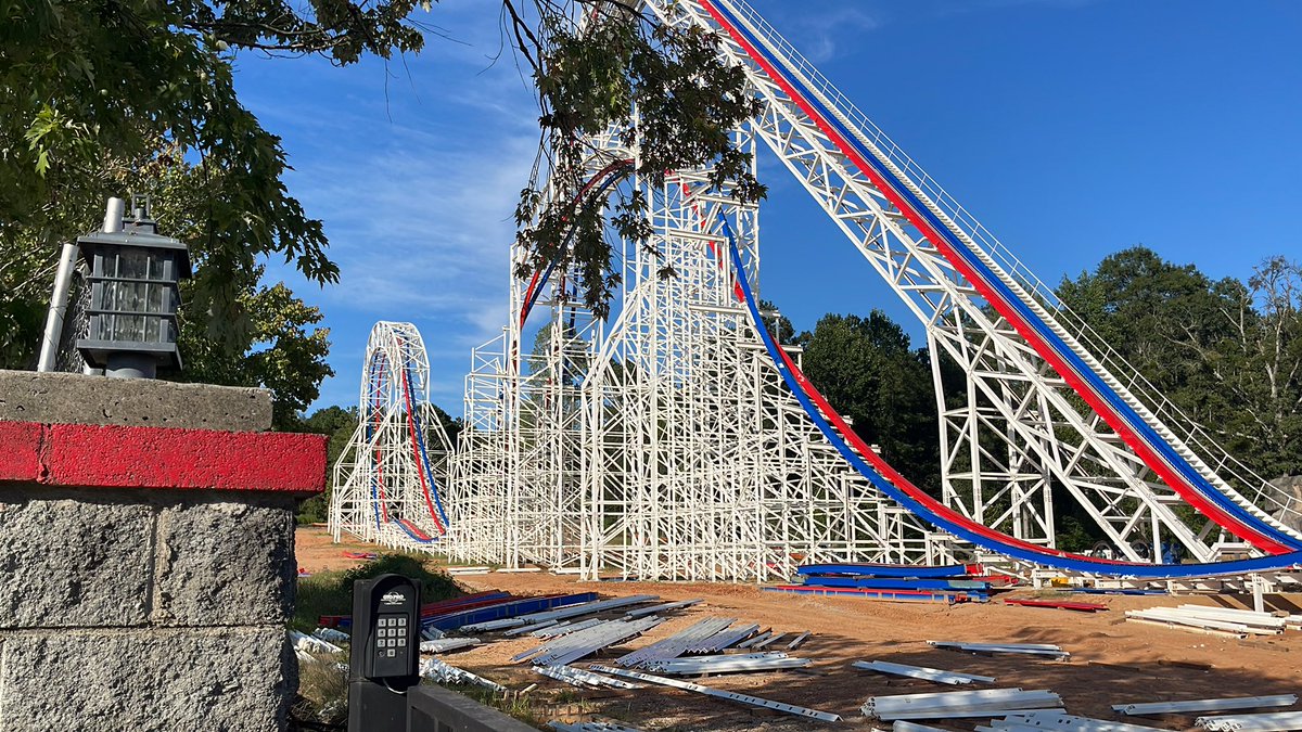 BuckeyeCoaster's tweet image. Wow! That’s my reaction to #ArieForceOne at @FunSpotAtlanta! I got to stop by &amp;amp; see the construction 🚧 progress today &amp;amp; I am beyond excited for this coaster to open! I can’t wait! #FunSpotAtlanta #FunSpotAmerica #RMC