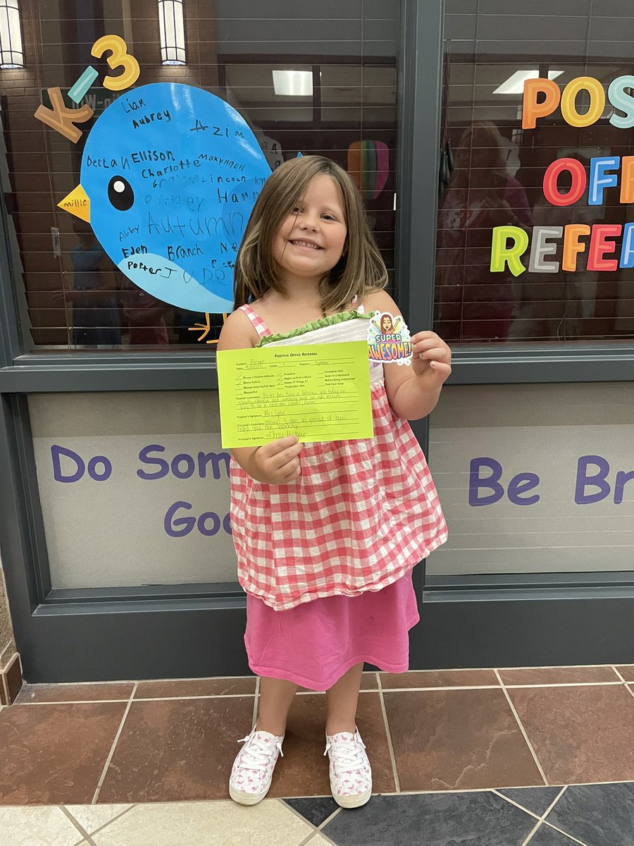 AlvatonElem's tweet photo. Porter earned a ⭐️positive office referral⭐️ today for being a good listener and hard worker! #AESpride https://t.co/G0X9WymFMs