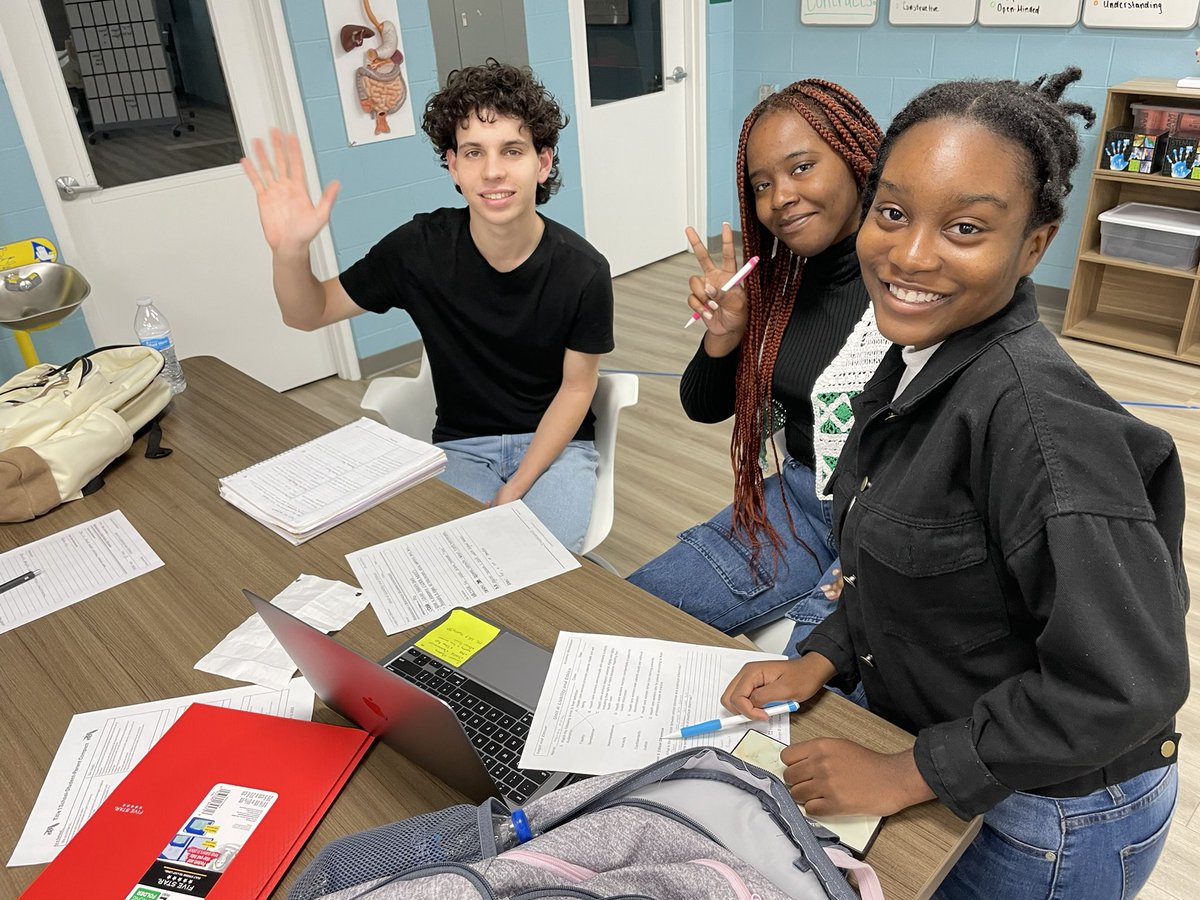 Bulldog Medical Flagship tweet media