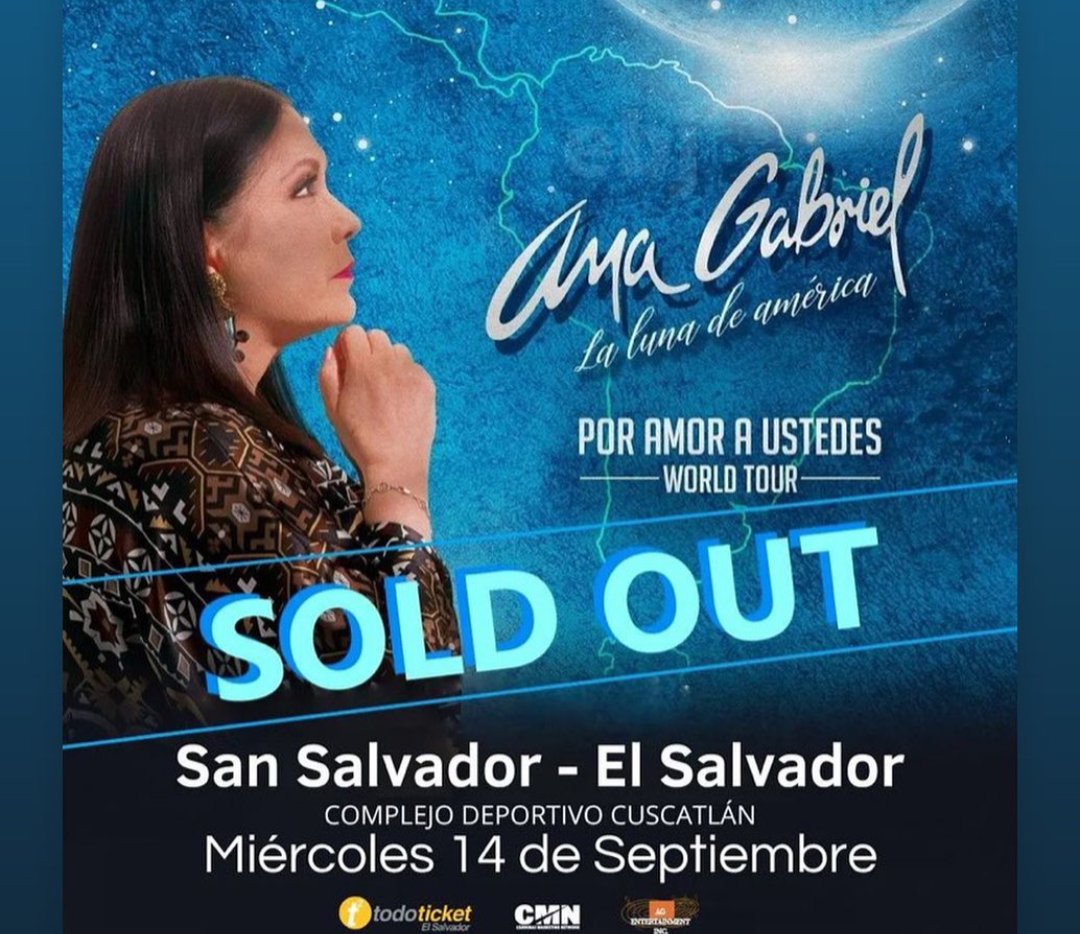 papuki1's tweet photo. #agotado  el salvador!!👏👏👏👏👏👏🌹❤️ @ANAGABRIELRL  #lunadeamerica https://t.co/YmQJdeOBZI