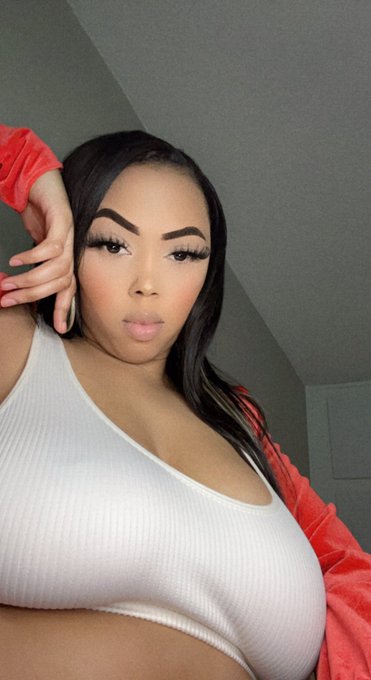 💋#onlyfans #Emmys https://t.co/9mzVQXVdCp<a href="/tag/onlyfans"class="tags">#onlyfans</a><a href="/tag/emmys"class="tags">#Emmys</a>