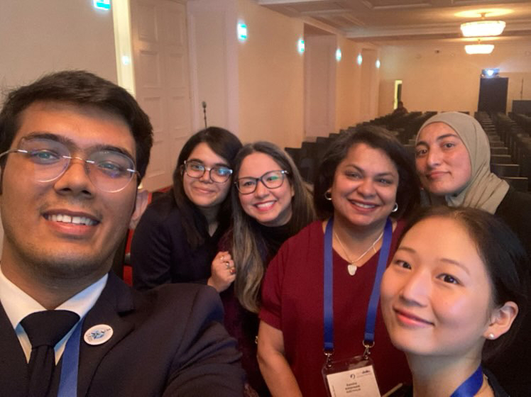 drsandykrishnan's tweet photo. “Choose a job you love, and you will never have to work a day in your life” Confucius (551 BC–479 BC)
Med students #ISW2022Vienna; everywhere — starting the process of finding a job they love!
Thank you #IASSS
#ISW2022Vienna
#some4surgery #ilooklikeasurgeon #surgerylife https://t.co/AdHjl82Inz