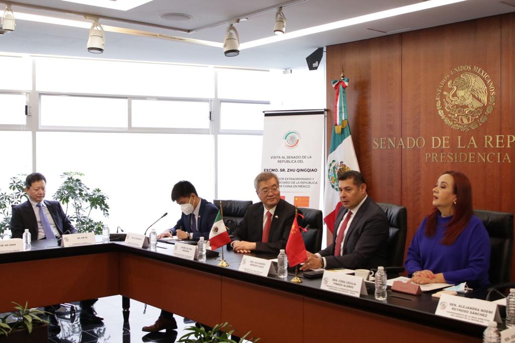 En el <a href="/senadomexicano/">Senado de México</a> recibimos la visita del Embajador Extraordinario y Plenipotenciario de la República Popular China en México Excmo. Sr. Zhu Qingquiao.

<a href="/EmbChinaMex/">Embajada de China en México</a>
