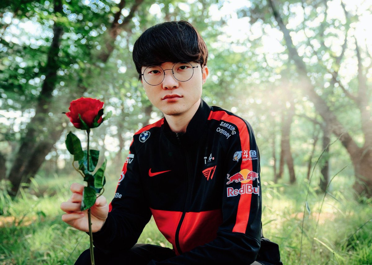 <a href="/FNF_negative/">❄로그아웃 Nebu</a> 네브님이럴수가너무아름다운장미입니다그장미제가잘보관하도록하겟습니다,,,축하해주샤서너무감사합니디시링해여♡♡♡♡♡♡