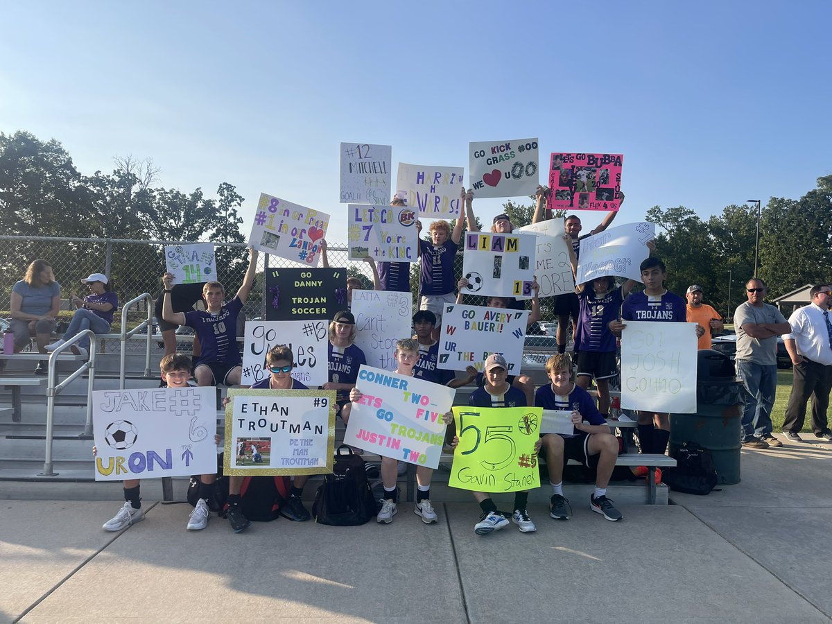 TBHS_PEcoach's tweet photo. JV Boys with a 2-0 loss to a tough FZW team tonight. Back at home Thursday verse Timberland. Out here tonight supporting our Varsity boys! Gotta say, super impressed with the creativeness behind these signs! 
@TBHSTrojans @TBHSSoccer https://t.co/diBCdmEzsZ