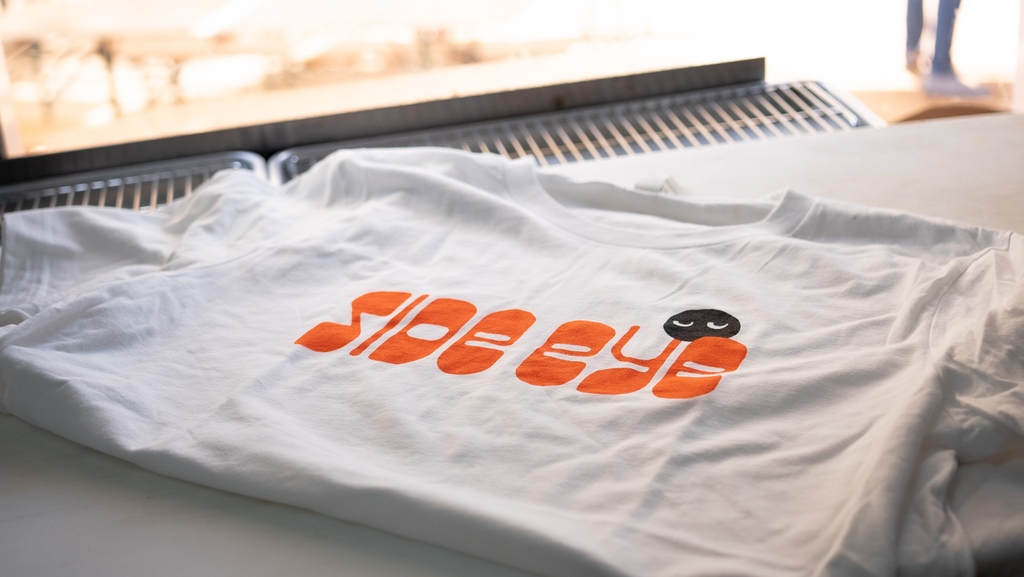 rep the 👀

 #newrestaurant #pizzafoodtruck #insiderfood #pizza #austinpizza #foodtruck #foodies #foodtruckfood #foodtrucks #sideeyepie #sideeyepizza #newpizzaintown #sideeyepiefoodtruck #nowopenatx