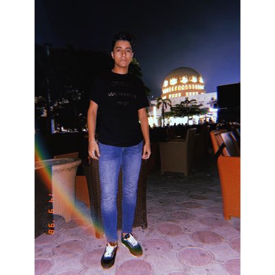 3afrotoo14's tweet photo. #NewProfilePic light the candles to the cutest birthday boy ever 🎉🎉❤️ https://t.co/AOwE8iRNTM