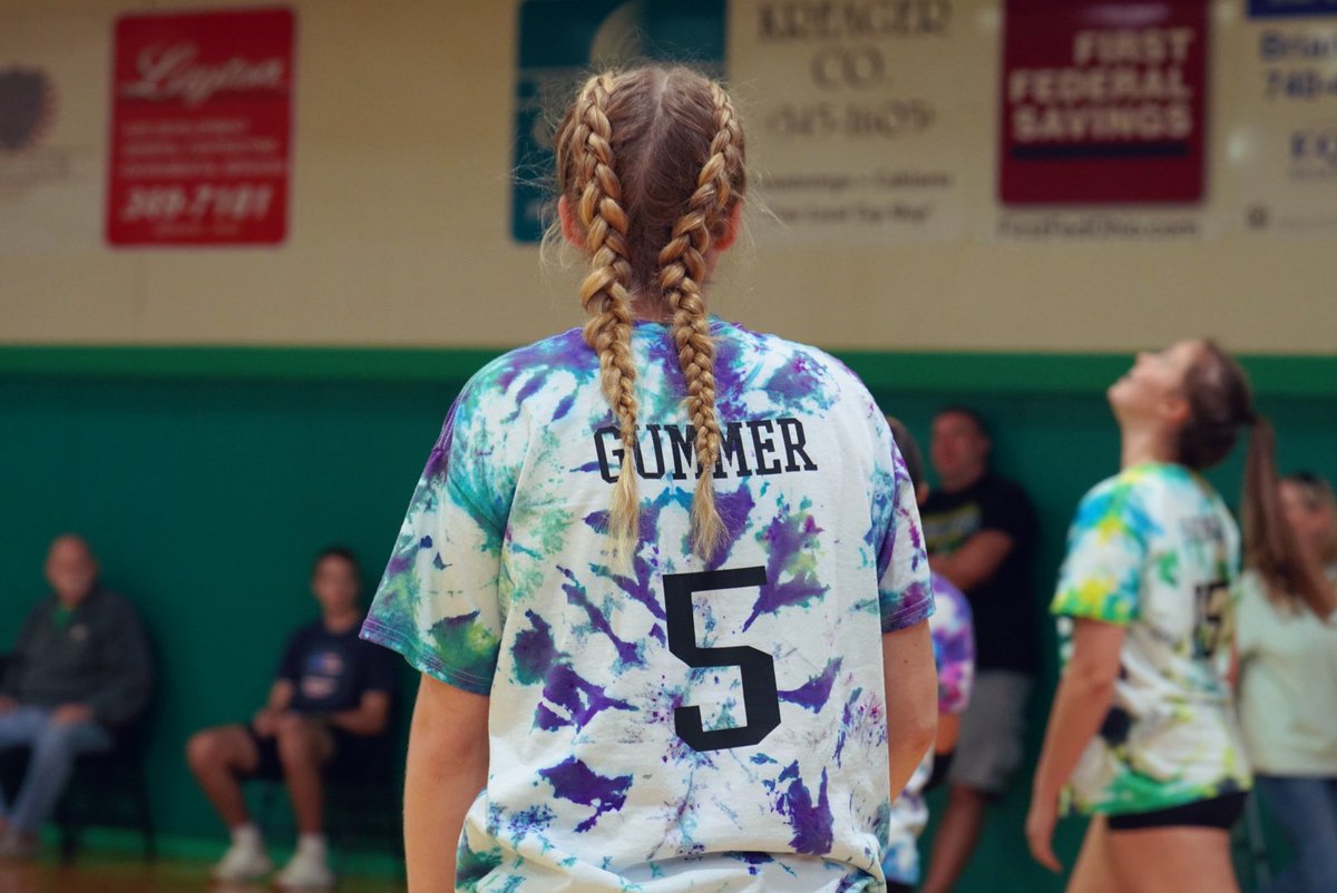 EastoftheBend's tweet image. 📍CHECKING IN 

At Newark Catholic for NC VEEBS👀

They’re getting warmmmm🫣

Join in tonight as the NC ladies takes on Granville at their home base🤩

#sportsmedia #greenwave #newarkcatholic #balllikeagirl #volleyball
