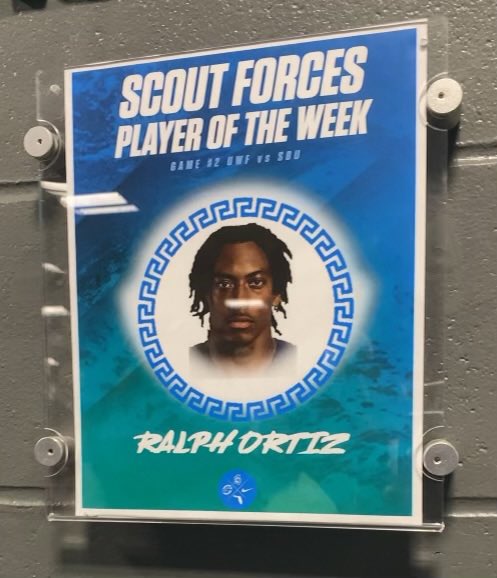 Love to see it <a href="/ralphee___/">Ralph Ortiz</a> !!!  Another one of our college freshman brining the Lake Minneola Standard daily. 

<a href="/UWFFootball/">UWF Football</a>