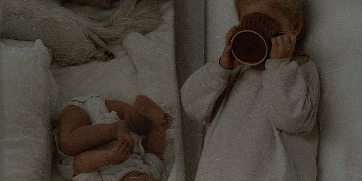 ⠀⠀⠀ 
⠀⠀⠀⠀⠀⠀⠀тєα &amp; ѕηυggℓєѕ 
⠀⠀⠀⠀⠀⠀ση a 🌧️ rαιηу ∂αу.